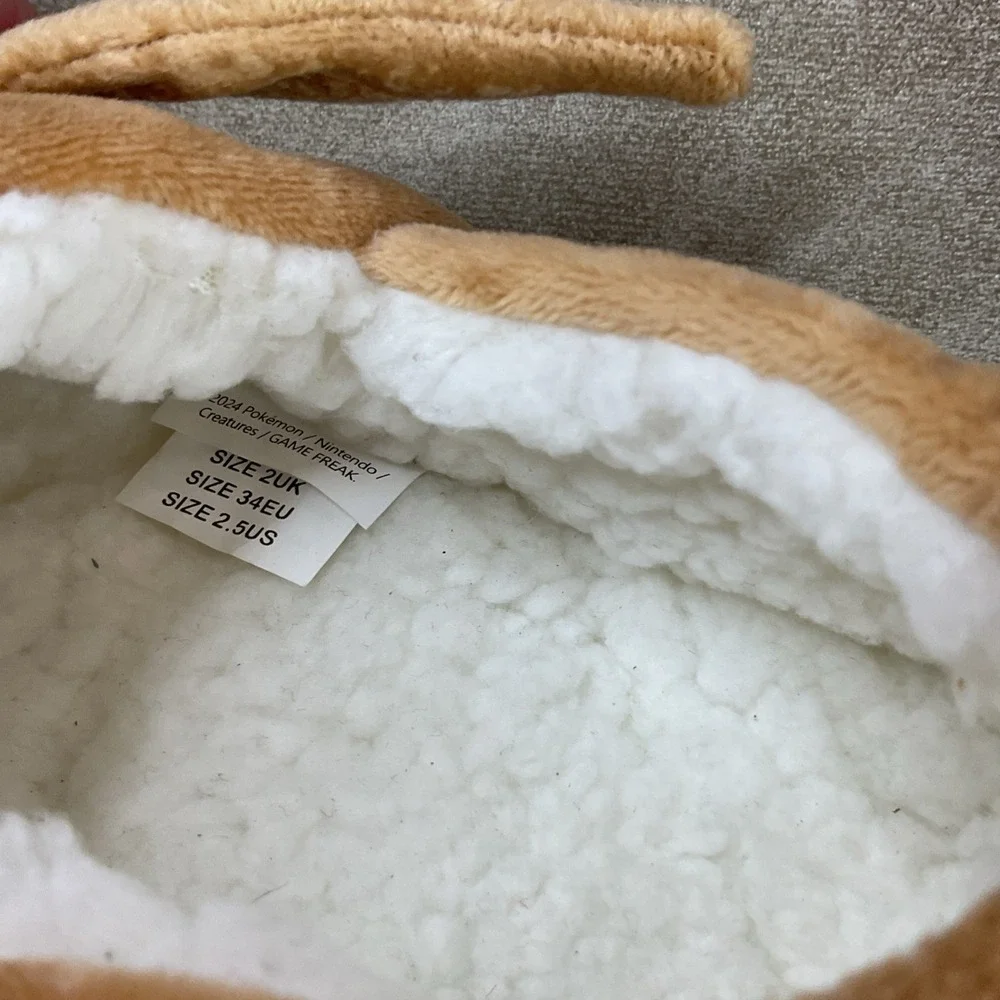 Pokemon Eevee Slippers Shoes 3D Sherpa Lined Ears Embroidered Kids Sz 2.5 EUC
